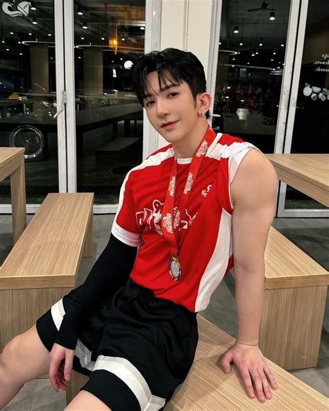 Anson Lo • 盧瀚霆 (@ansonlht) • Instagram photos and videos.